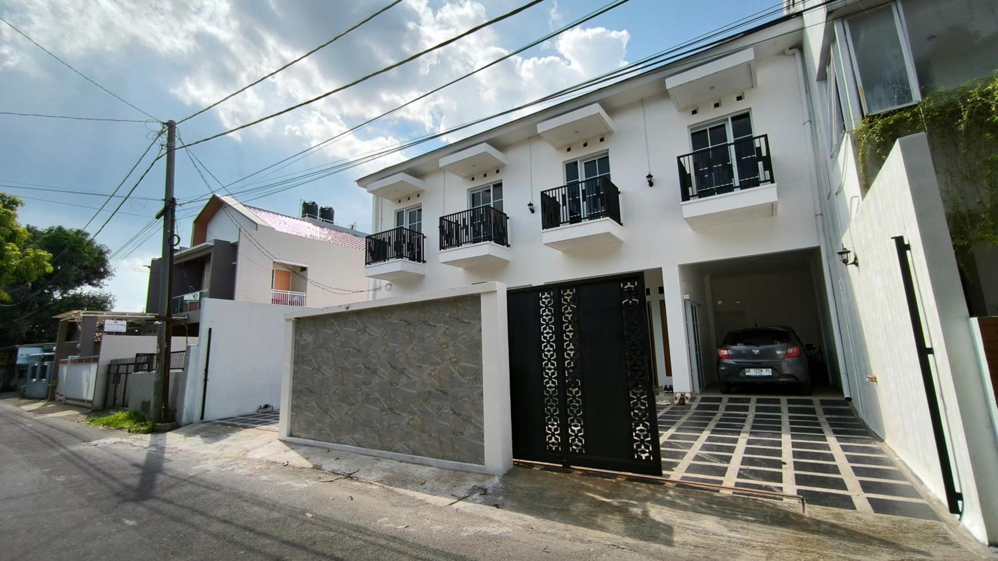 House Of Bedjo Powered By Cocotel Γιογκιακάρτα Εξωτερικό φωτογραφία