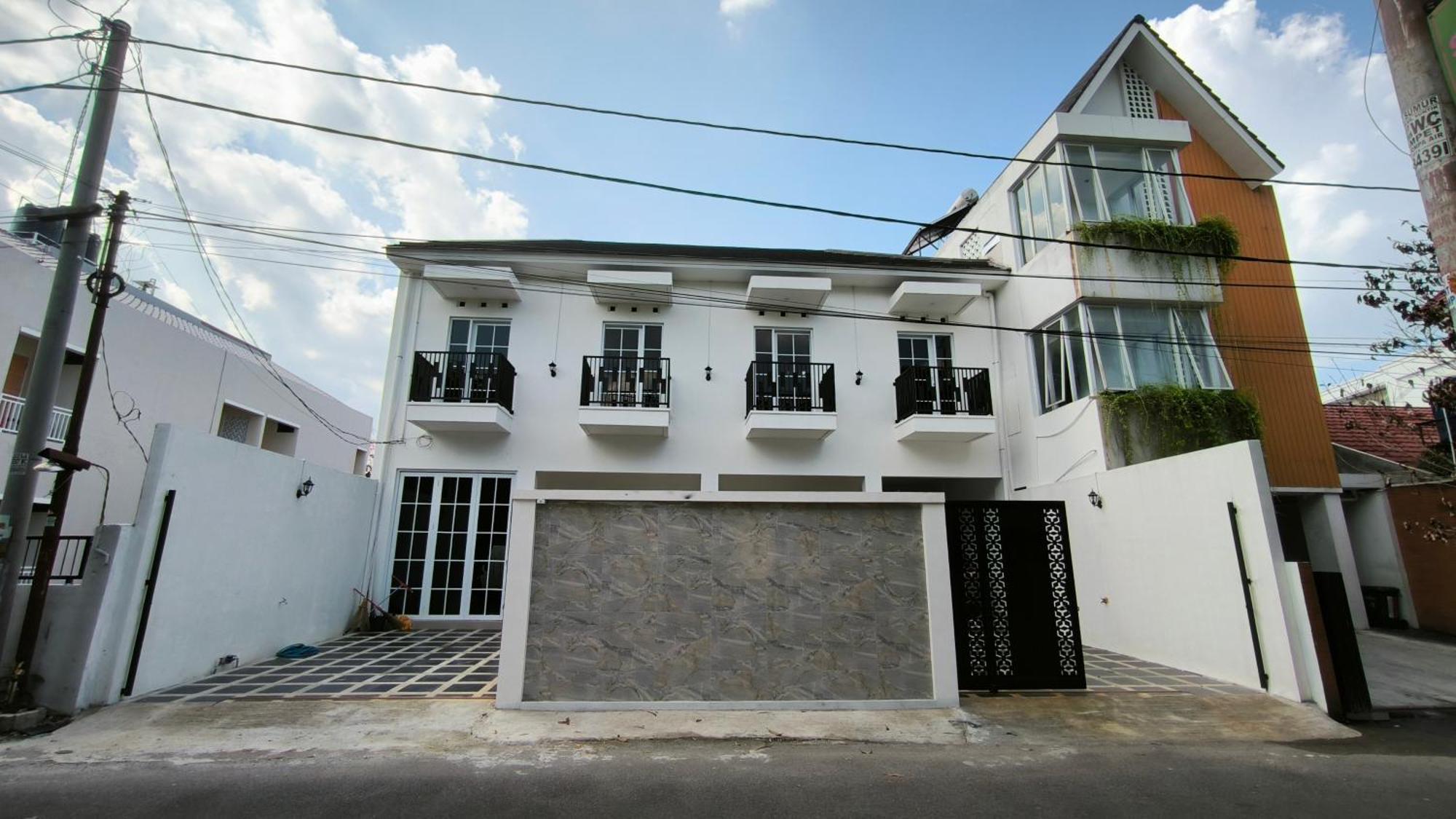 House Of Bedjo Powered By Cocotel Γιογκιακάρτα Εξωτερικό φωτογραφία